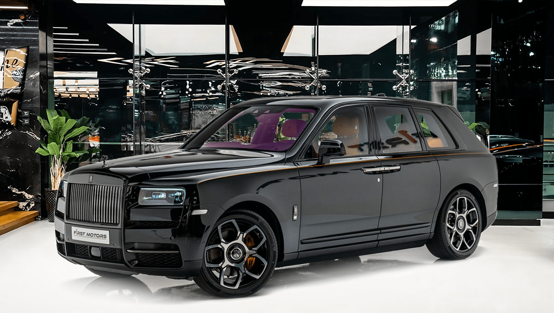 Rolls Royce Cullinan Hero Img